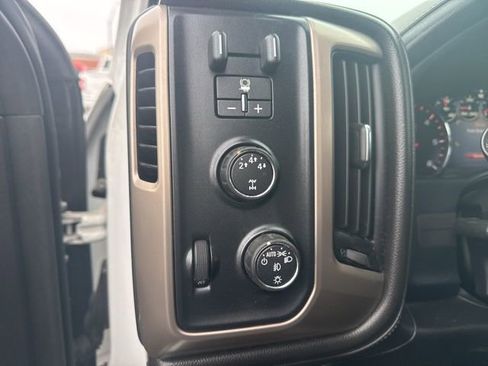 Used 2015 GMC Sierra 2500 Denali image 18