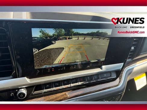 New 2026 GMC Sierra 1500 Elevation w/ Elevation Premium Package AWD/4WD image 18