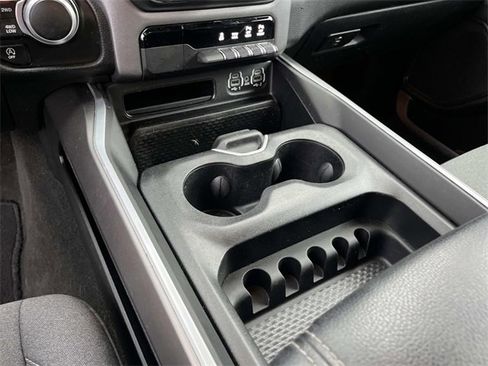 Used 2022 RAM 1500 Big Horn image 31