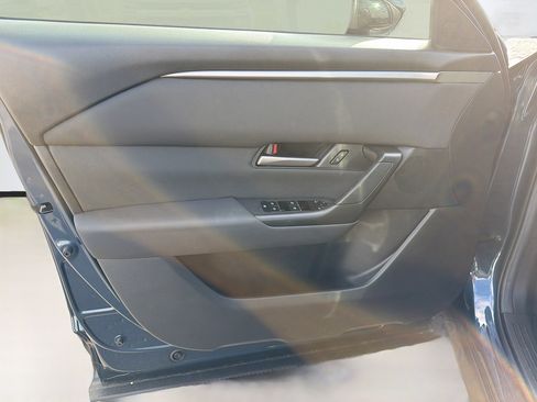 Used 2025 MAZDA CX-50 AWD 2.5 S w/ Cargo Package image 23