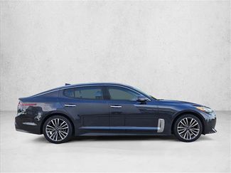 Used 2019 Kia Stinger w/ Option Group 015 RWD video 4