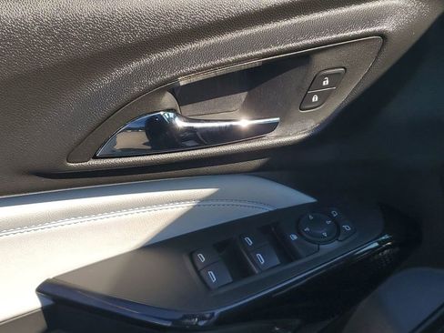 Used 2024 Chevrolet Trax LT image 43