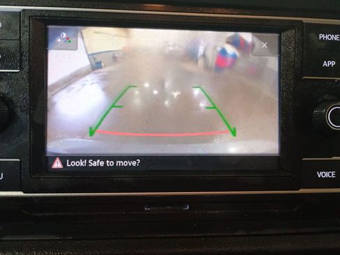 Used 2024 Volkswagen Jetta S image 12