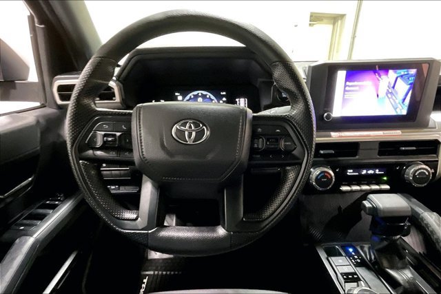 Certified 2025 Toyota Tacoma SR5 AWD/4WD image 6