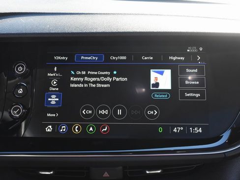 Used 2023 Buick Envision Avenir image 42