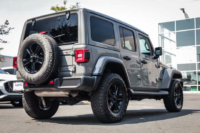 Used 2021 Jeep Wrangler Unlimited Sahara AWD/4WD image 22