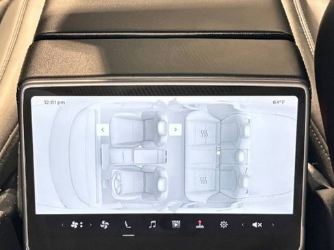 Used 2024 Tesla Model 3 Standard Range image 32