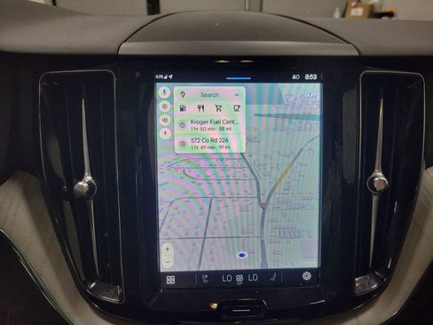 Used 2025 Volvo XC60 B5 Plus image 5