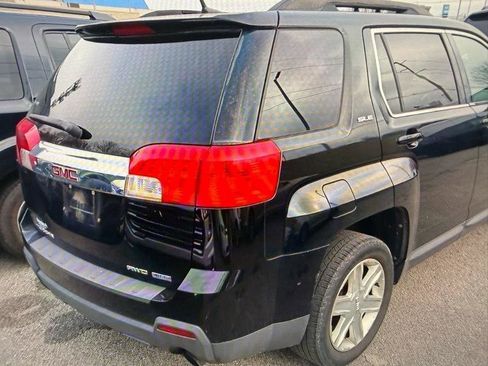 Used 2011 GMC Terrain SLE image 3