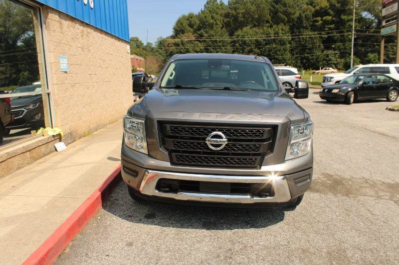 Used 2021 Nissan Titan SV w/ SV Convenience Package AWD/4WD image 2