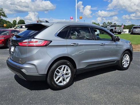 Used 2022 Ford Edge SEL w/ Convenience Package image 15