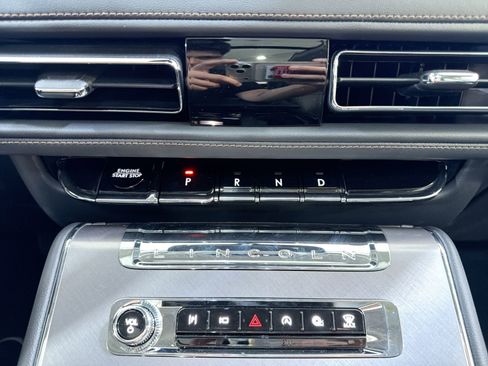 New 2026 Lincoln Aviator 2WD image 21