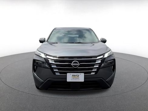 Used 2025 Nissan Rogue SV FWD image 4