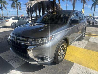 Used 2017 Mitsubishi Outlander ES