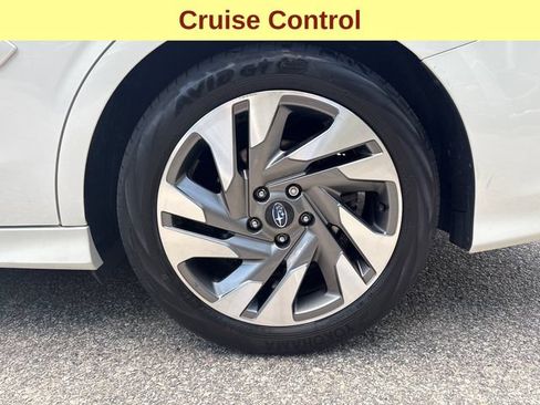 Certified 2023 Subaru Legacy Limited AWD/4WD image 9