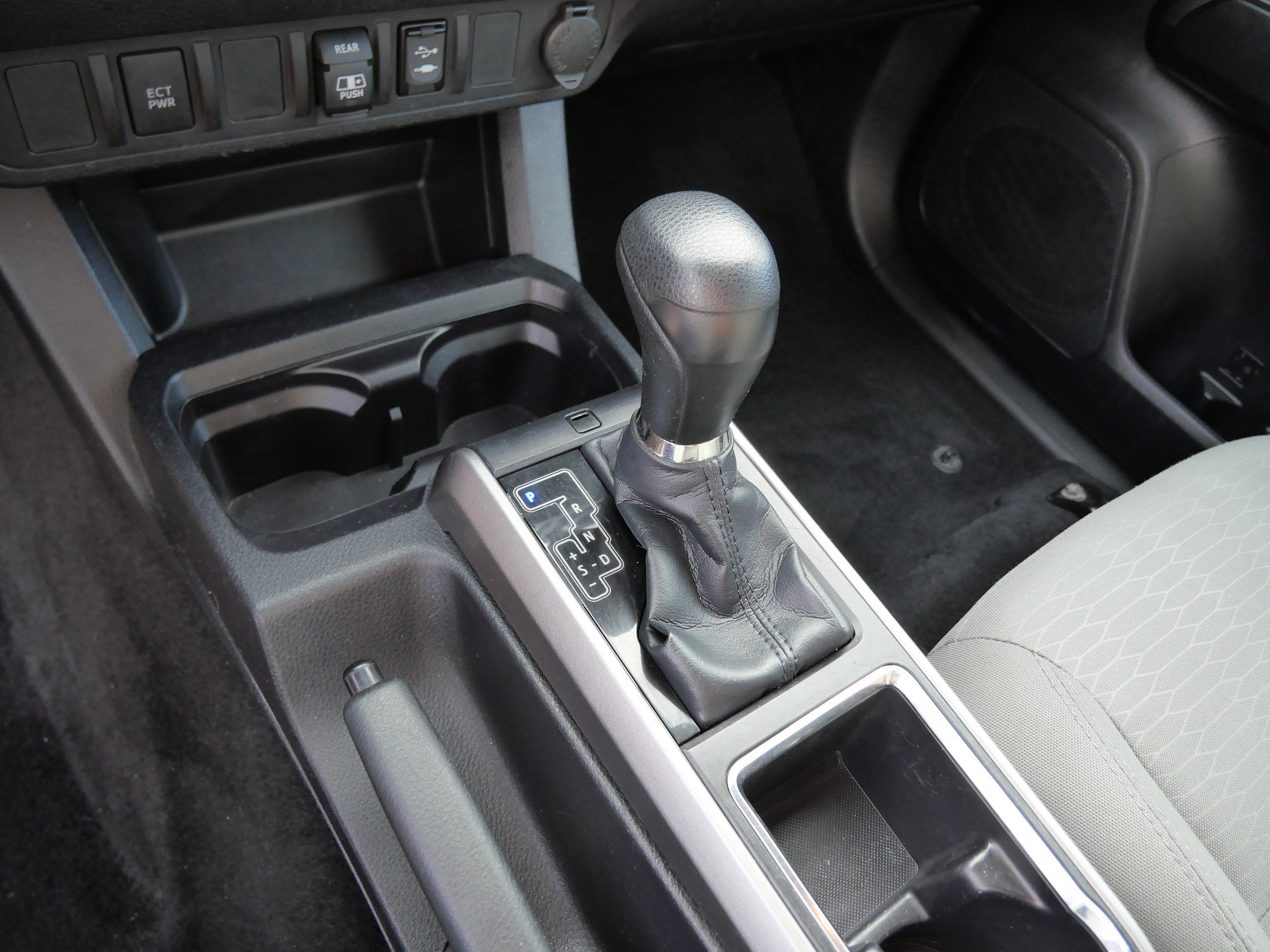 Certified 2019 Toyota Tacoma SR5 AWD/4WD image 24