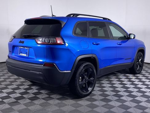 Used 2020 Jeep Cherokee Latitude Plus AWD/4WD image 19