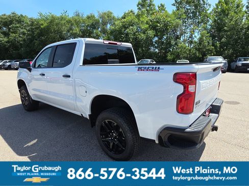 New 2026 Chevrolet Silverado 1500 LT Trail Boss w/ Convenience Package II AWD/4WD image 6