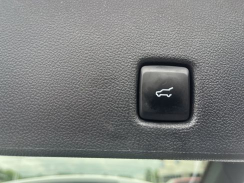 Used 2022 Ford Escape SE w/ Convenience Package image 14