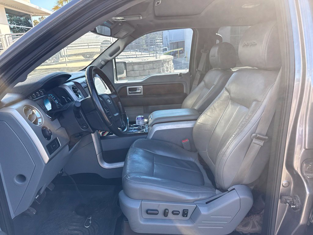 Used 2014 Ford F150 Lariat w/ Equipment Group 502A Luxury AWD/4WD image 8
