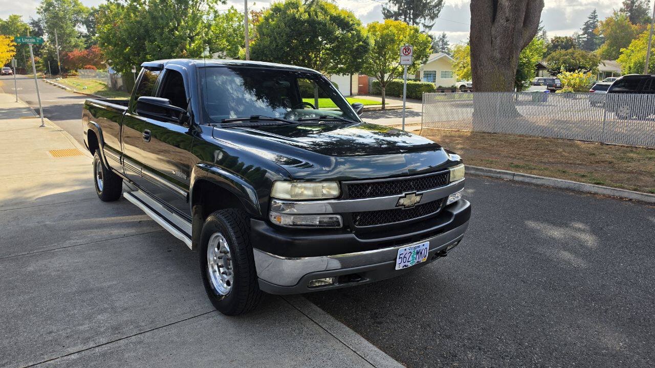 Used 2001 Chevrolet Silverado 2500 LS AWD/4WD image 3