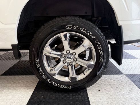 Used 2021 Ford F150 Lariat image 11