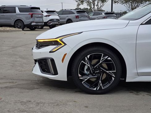 New 2026 Kia K5 GT-Line image 5