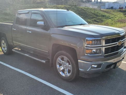 Used 2014 Chevrolet Silverado 1500 LTZ Z71 w/ LTZ Plus Package image 2