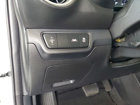 Used 2020 Kia Forte LXS FWD image 21