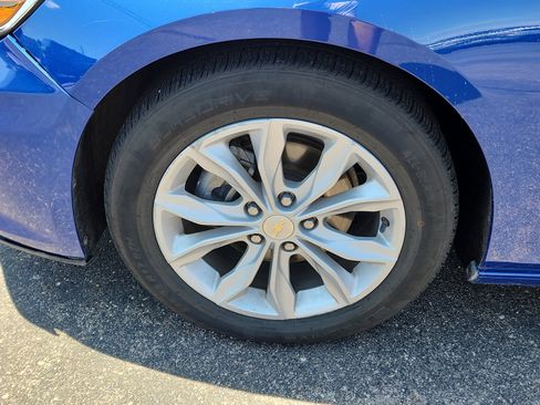 Used 2023 Chevrolet Malibu LT image 7