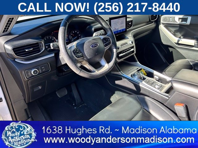 Used 2021 Ford Explorer XLT w/ Equipment Group 202A AWD/4WD image 8