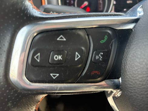 Used 2020 Jeep Gladiator Mojave image 12