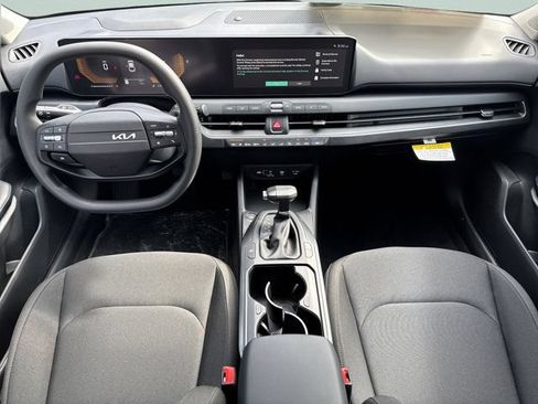 New 2026 Kia K4 FWD image 16