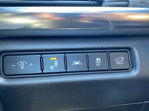 Certified 2022 Kia Telluride EX w/ EX Premium Package AWD/4WD image 36