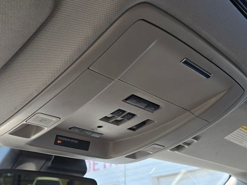 Used 2017 GMC Sierra 1500 SLT image 69