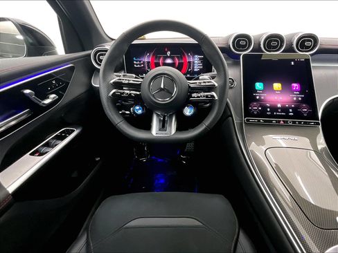 Used 2026 Mercedes-Benz GLC 43 AMG 4MATIC image 4