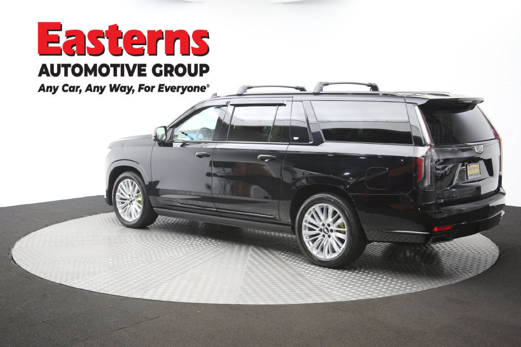 Used 2024 Cadillac Escalade ESV Sport Platinum w/ LPO, ONYX Package AWD/4WD image 72