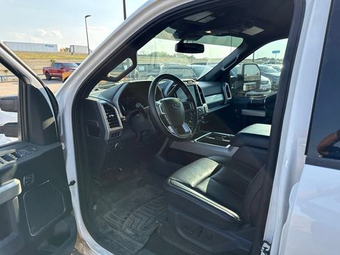 Used 2022 Ford F250 Lariat w/ Lariat Value Package AWD/4WD image 20