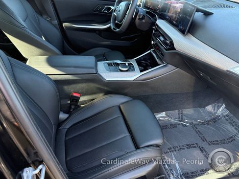 Used 2025 BMW 330i Sedan image 12