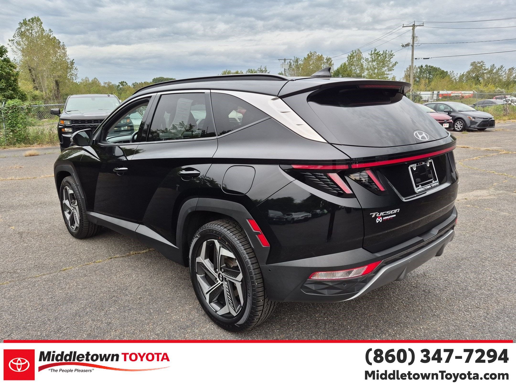 Used 2023 Hyundai Tucson Limited w/ Cargo Package AWD/4WD image 5