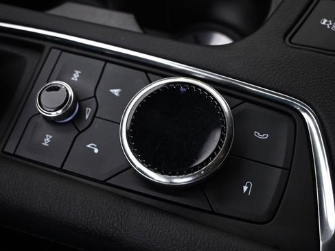 Certified 2023 Cadillac XT5 Sportv w/ Technology Package image 35