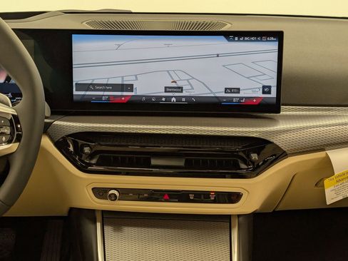 New 2026 BMW 330i xDrive Sedan w/ Premium Package image 25