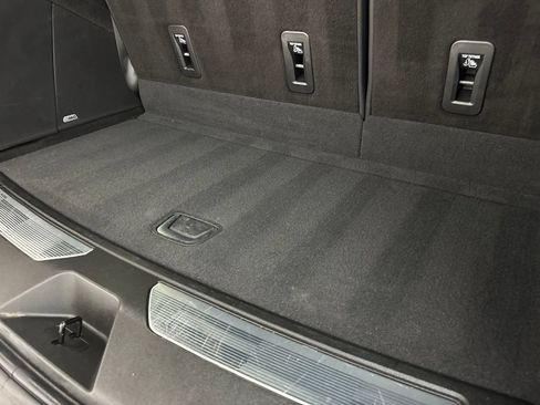Used 2023 Cadillac Escalade Sport AWD/4WD image 85