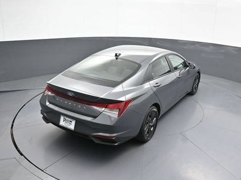 Certified 2023 Hyundai Elantra SEL FWD image 37