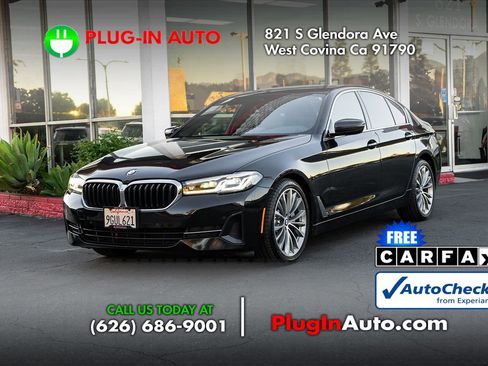 Used 2023 BMW 530i xDrive w/ Convenience Package image 4