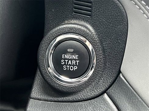 Used 2023 Subaru Outback Premium image 30