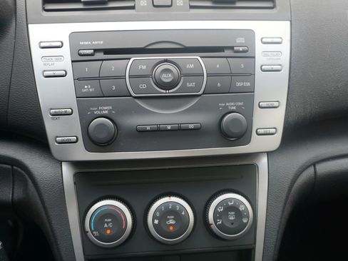 Used 2013 MAZDA MAZDA6 i Sport FWD image 24