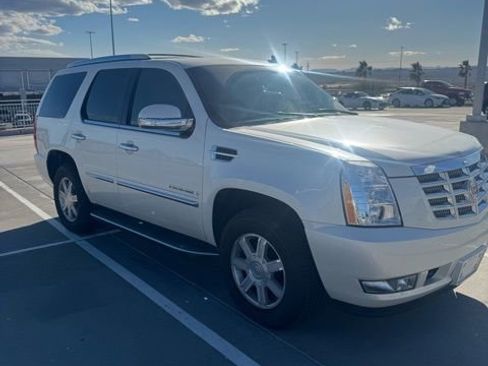 Used 2008 Cadillac Escalade 2WD image 2