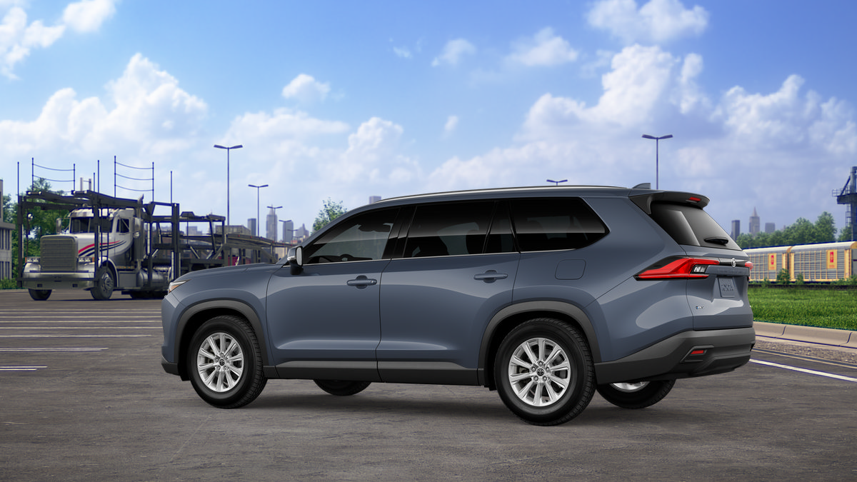 New 2026 Toyota Grand Highlander XLE FWD image 5