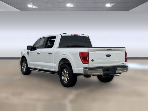 Used 2022 Ford F150 XLT w/ Equipment Group 302A High RWD image 3